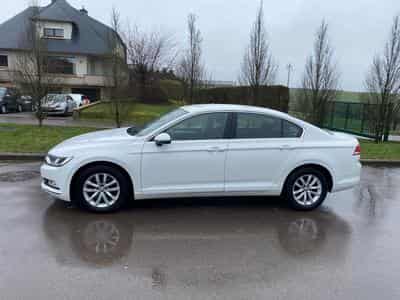 VW Passat COMFORTLINE (2018) - Photo 13