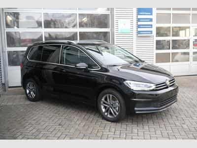 VW Touran 1.5 TSI DSG (2026) - Photo 3