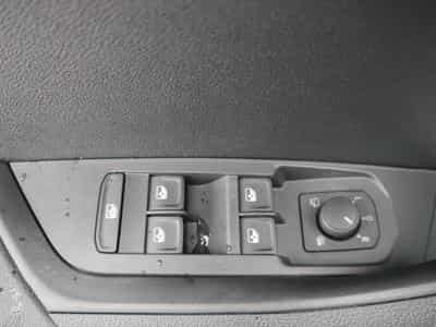 Skoda Karoq Selection 2.0 TDI DSG 4x4 (2026) - Photo 14