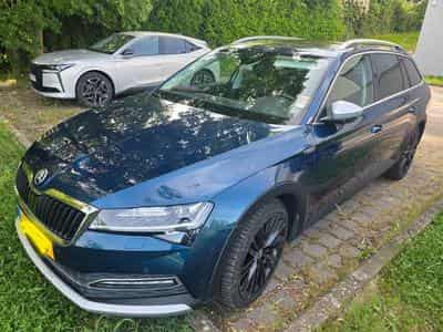 Skoda Superb Scout (2020) - Photo 1
