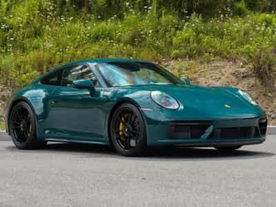 Porsche 911 Carrera GTS Coupe 7-Speed (2023) - Photo 1