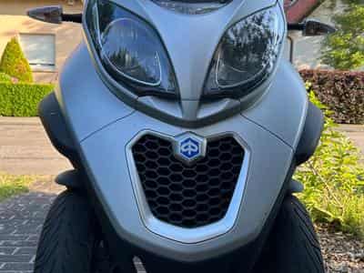 Piaggio MP3 Sport (2015) - Photo 1