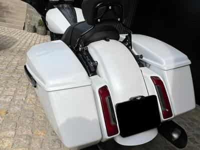 Harley-Davidson Street Glide (2024) - Photo 3
