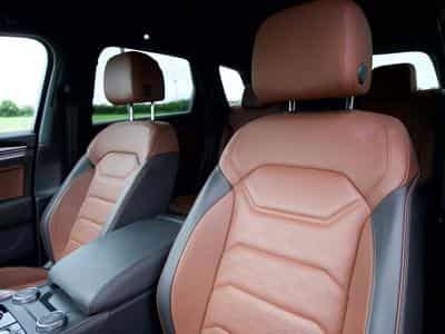 VW Touareg R-Line (2025) - Photo 13