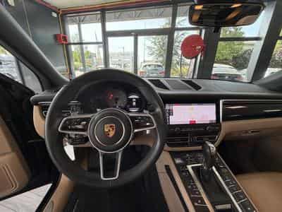 Porsche Macan 3.0L V6 S (2021) - Photo 9