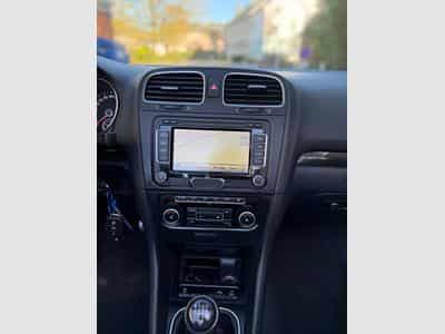 VW Golf 1.6 TDI 105ps (2011) - Photo 11