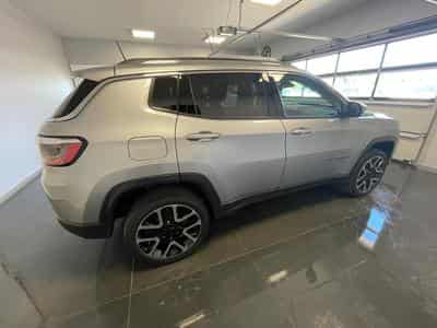 Jeep Compass Limited (2019) - Photo 4
