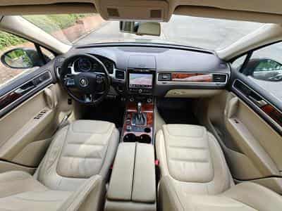 VW Touareg 4.2 V8 TDI 350ch (2011) - Photo 8