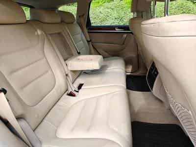 VW Touareg 4.2 V8 TDI 350ch (2011) - Photo 9