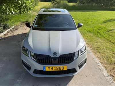 Skoda Octavia RS 245 (2018) - Photo 2