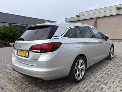 Opel Astra Astra 1.6 Turbo Start/Stop Sports Tourer (2017) - Photo 2
