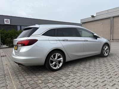 Opel Astra Astra 1.6 Turbo Start/Stop Sports Tourer (2017) - Photo 9