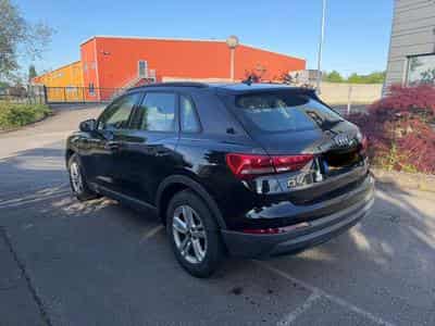 Audi Q3 35 Tdi 150ch  Stronic Business Édition (2021) - Photo 4