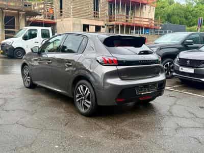 Peugeot 208 1.2 PureTech 100 EAT8 Allure (2022) - Foto 4