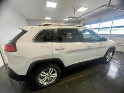 Jeep Cherokee Limited (2017) - Photo 4
