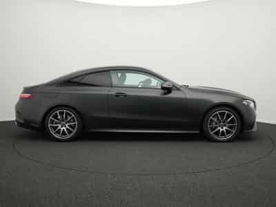 Mercedes E 450 4MATIC AMG-Line Cpe Pano+360°+Memo+Burm (2023) - Photo 5