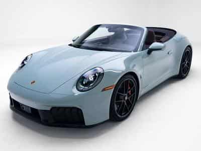 Porsche 911 Carrera 4 GTS (2025) - Photo 1
