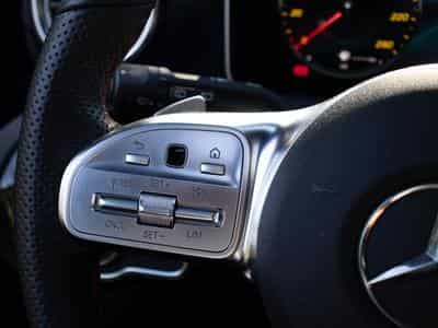 Mercedes A 250 e AMG Line 8G-DCT (2020) - Photo 7