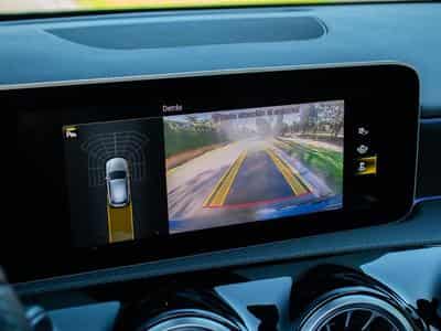 Mercedes A 250 e AMG Line 8G-DCT (2020) - Photo 13