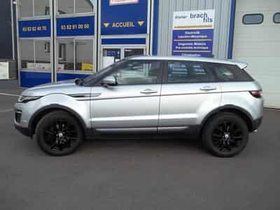 Land-Rover Range Rover Evoque 2.0 TD 150 SE 4x4 (2019) - Photo 2