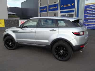 Land-Rover Range Rover Evoque 2.0 TD 150 SE 4x4 (2019) - Photo 3