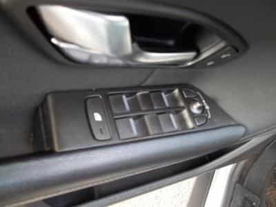Land-Rover Range Rover Evoque 2.0 TD 150 SE 4x4 (2019) - Photo 14