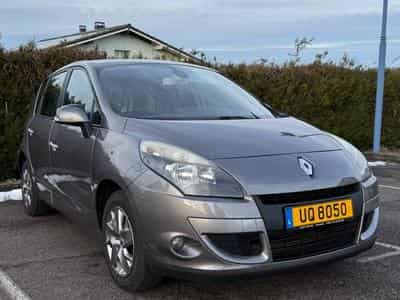 Renault Scenic (2011) - Photo 1