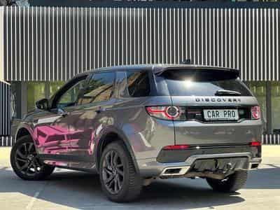 Land-Rover Discovery Sport 4X4 / 7 PLACES / AUTOMATIQUE / DIESEL / ATTACHE REMORQUE / (2017) - Photo 4