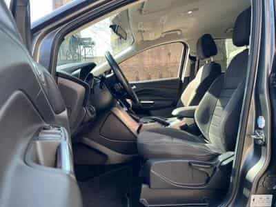 Ford Kuga 4X4 / AUTOMATIQUE / DIESEL (2014) - Photo 14