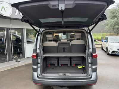 VW Multivan 2.0 TDI 150CH LIFE EDITION DSG7 (2024) - Photo 12