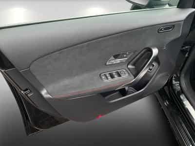 Mercedes A 250 e AMG Line e PlugIn Hybrid Pano 360 Kamera (2023) - Foto 14