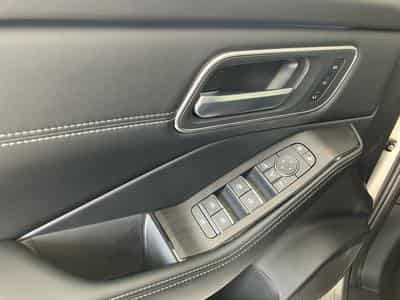 Nissan X-Trail 1.5 VC-T e-4ORCE Tekna (2025) - Photo 12