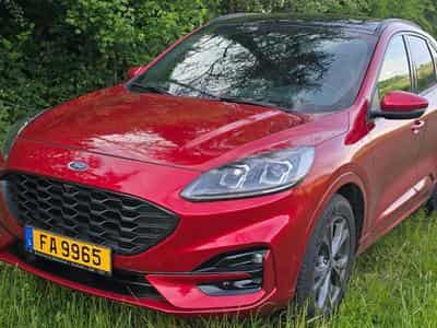 Ford Kuga ST-LINE X (2022) - Photo 1