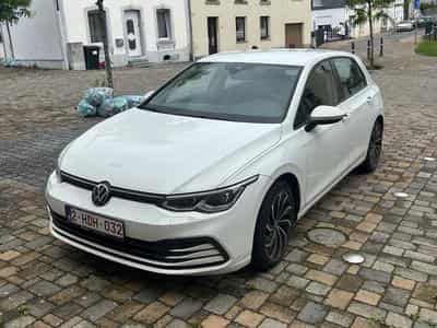 VW Golf E-TSI 1500 essence (2021) - Photo 1