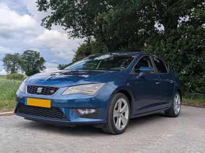 Seat Leon FR 2.0 TDI (110kW / 150CV) (2014) - Photo 1