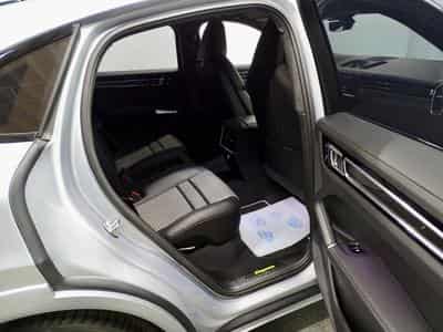 Porsche Cayenne COUPE TURBO S E-HYBRID KERAMIK SPORT PAKET PACK CHRONO (2020) - Foto 9