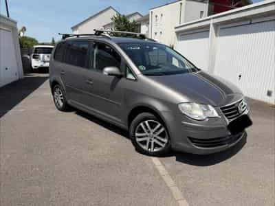VW Touran (2008) - Photo 1