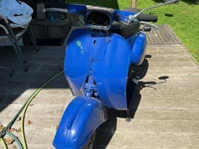 Vespa 50 Special a restaurer (1982) - Photo 1