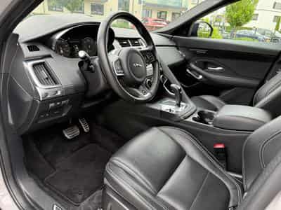 Jaguar E-Pace 2.0 DIESEL AWD R-DYNAMIC SE 240 PS FAP (2021) - Foto 6