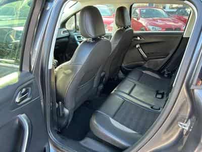 Peugeot 2008 2008 Allure *Navi*Teilleder*SHZ*LED*Euro6* (2016) - Foto 8