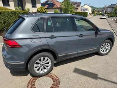 VW Tiguan eHybrid Life (2022) - Foto 2