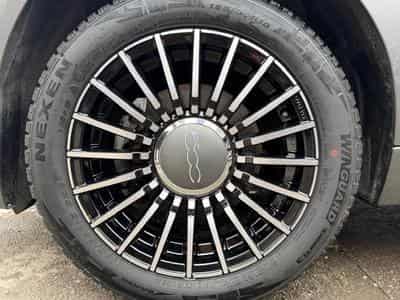 Fiat 500 Hybrid DolceVita (2022) - Photo 6