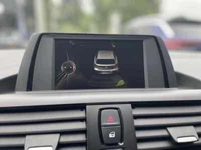 BMW 118 i Steptronic Sport-line (2014) - Photo 10
