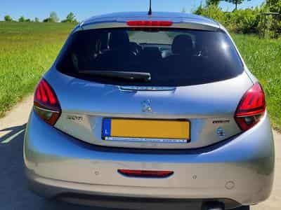 Peugeot 208 GT-Line 1.2 Puretech 110Ch EAT.6 (2019) - Foto 3