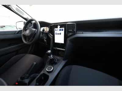 VW Amarok 4M LED ACC (2025) - Foto 9