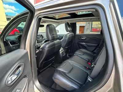 Jeep Cherokee 2.2 D 194CV 4X4 AUTOMATIQUE PANORAMA CUIR (2019) - Foto 11