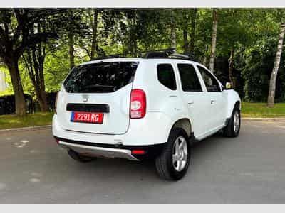 Dacia Duster 1.6 16v 4x4 (2011) - Photo 2