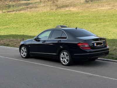 Mercedes C 180 CGI (2010) - Photo 1