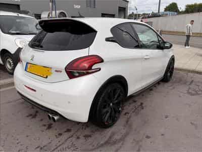 Peugeot 208 Gti By Peugeot Sport (2017) - Foto 5