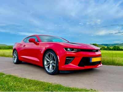 Chevrolet Camaro Touring (2019) - Photo 1